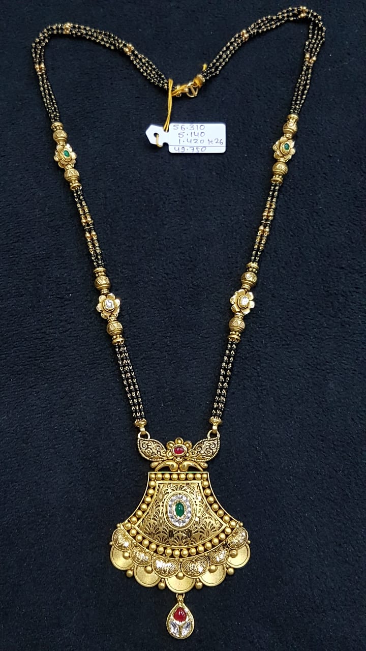 Traditional 22K Gold Mangalsutra with Antique Pendant