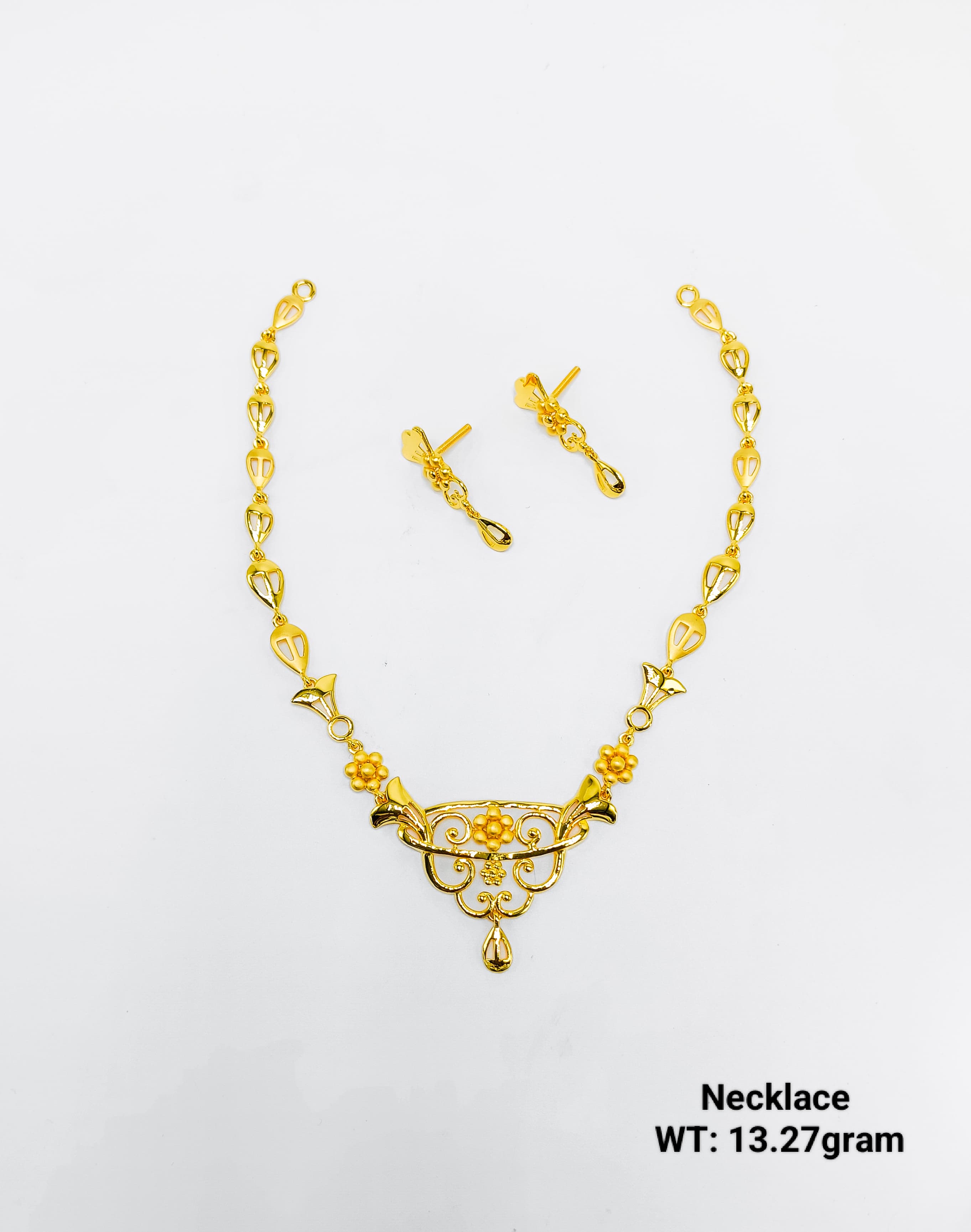 22K Gold Ladies Floral Necklace Set – 13.27 Grams