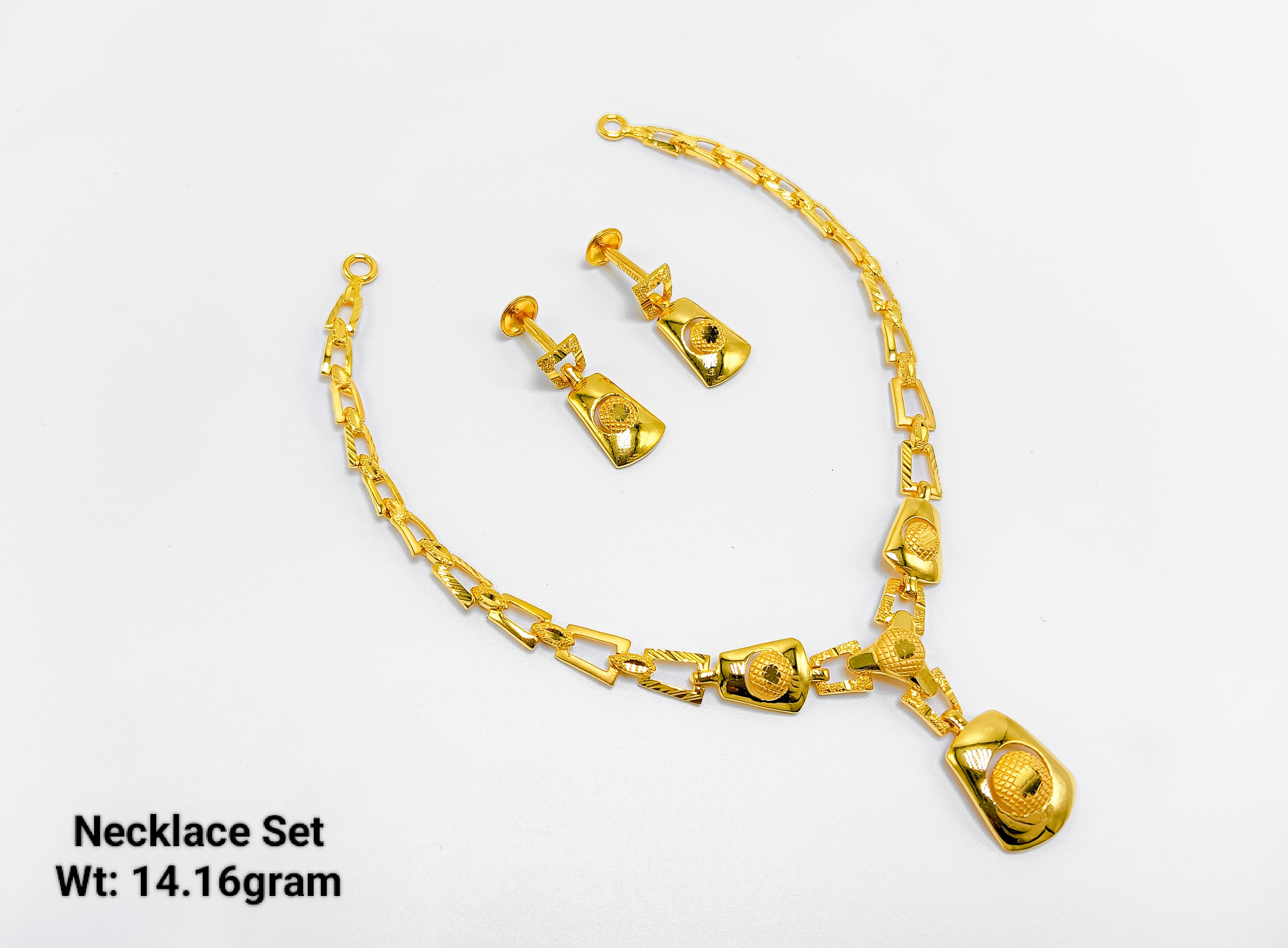 22K Gold Ladies Geometric Designer Necklace Set – 14.16 Grams