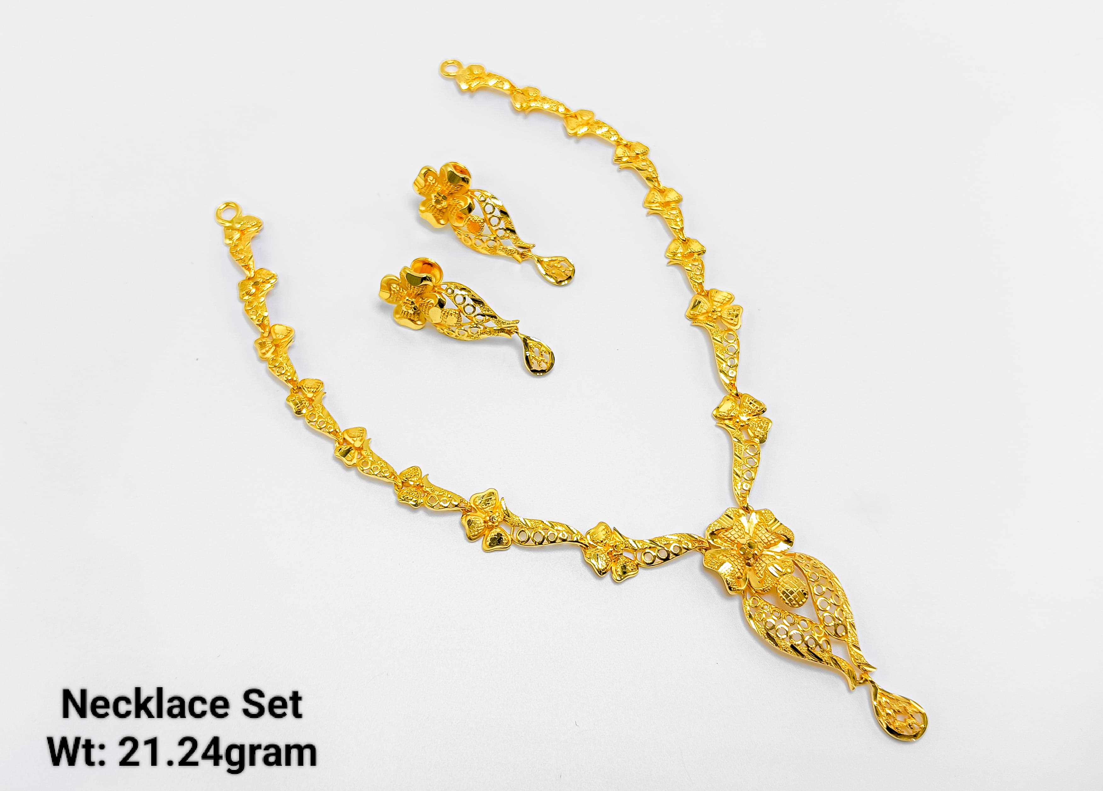 22K Gold Ladies Floral Leaf Designer Necklace Set – 21.24 Grams