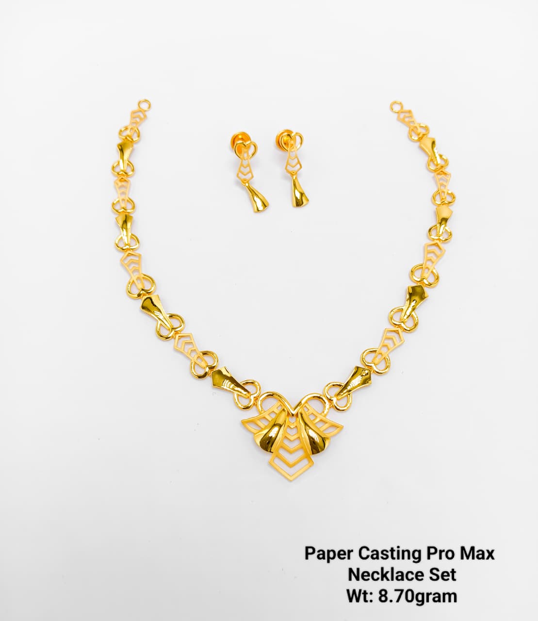 Paper Casting Pro Max Geometric Arrow Necklace Set (8.70 g)