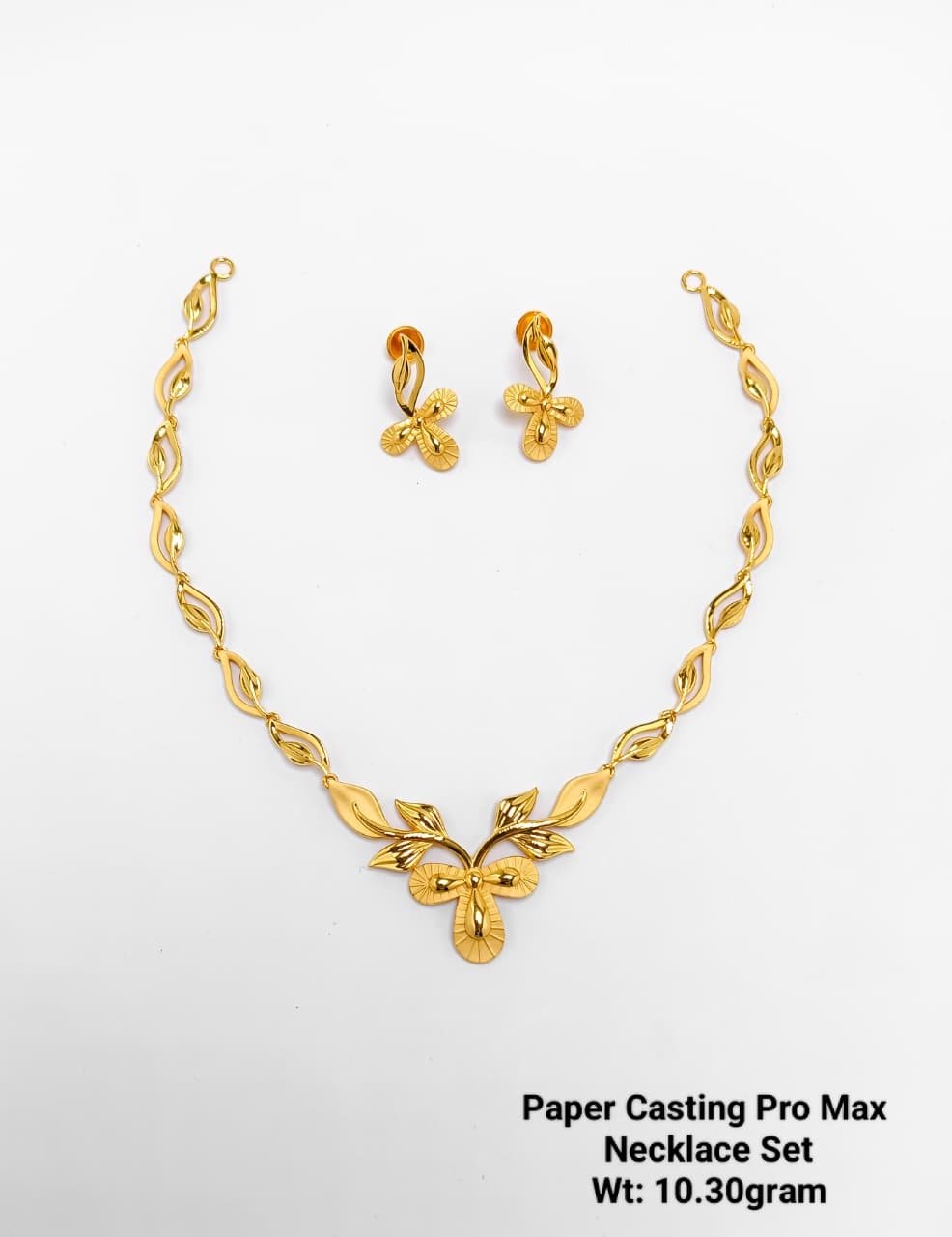 Paper Casting Pro Max Leaf Bow Necklace Set (10.30 gram)